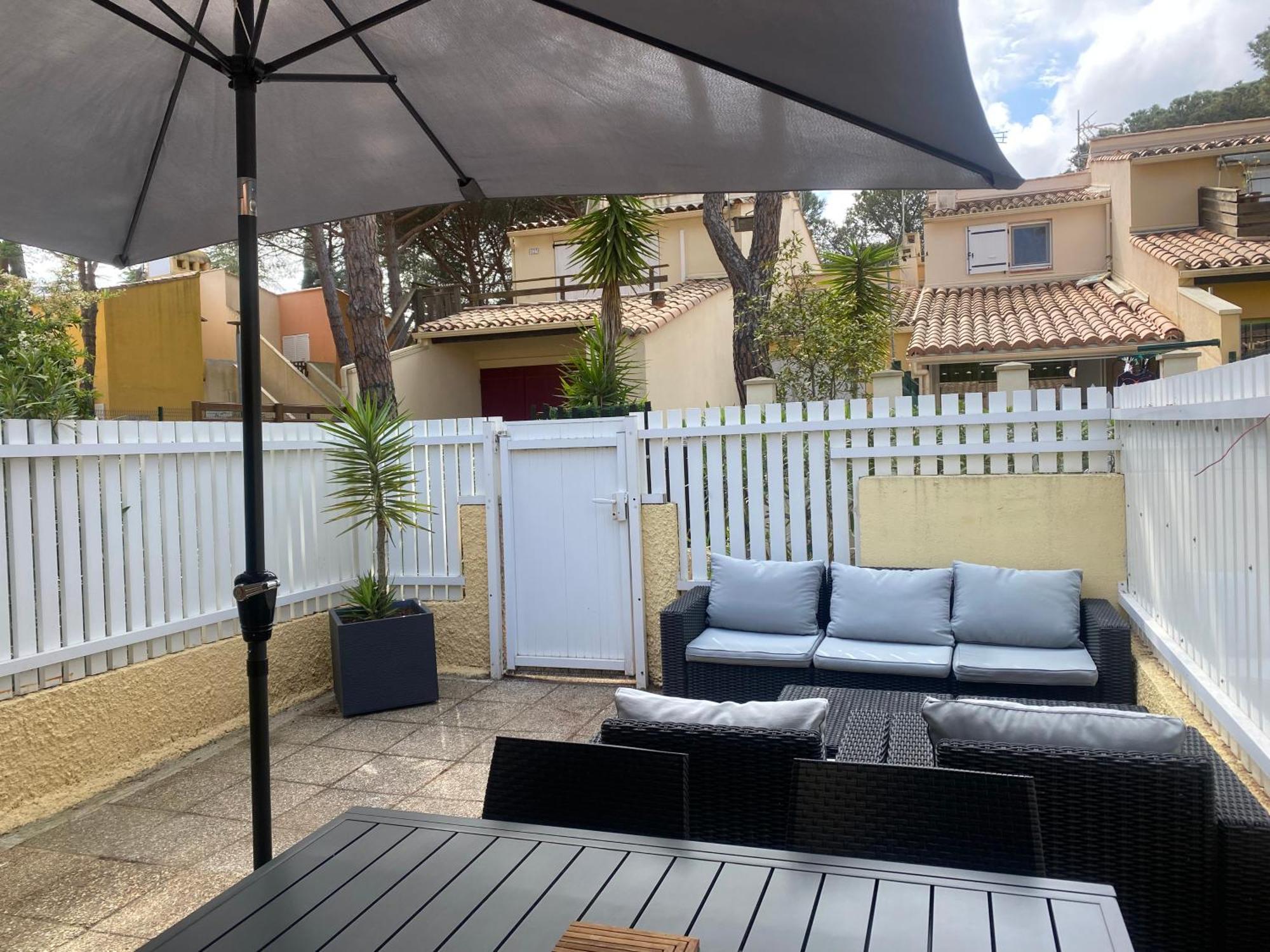 Villa Pinede - Proche Naturiste Agde Dış mekan fotoğraf